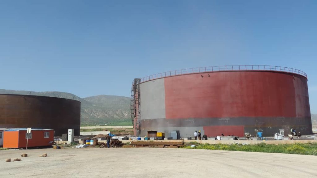 مخازن سوخت مایع نیروگاه سیکل ترکیبی خرم آباد - شرکت سرمایه گذاری نیروگاهی  ایران